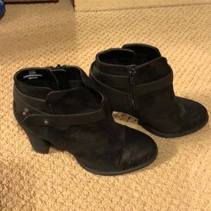 Crown Vintage Ankle Booties
